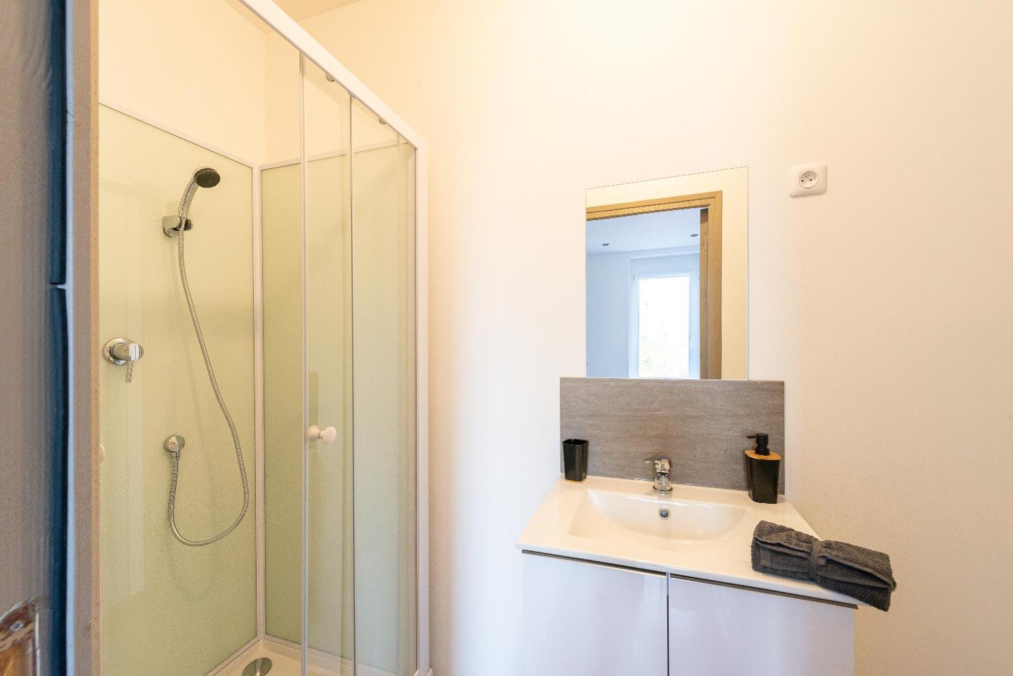 Malaka Home Anzin Dış mekan fotoğraf